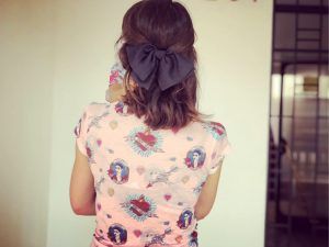 Moño Chanel negro de seda